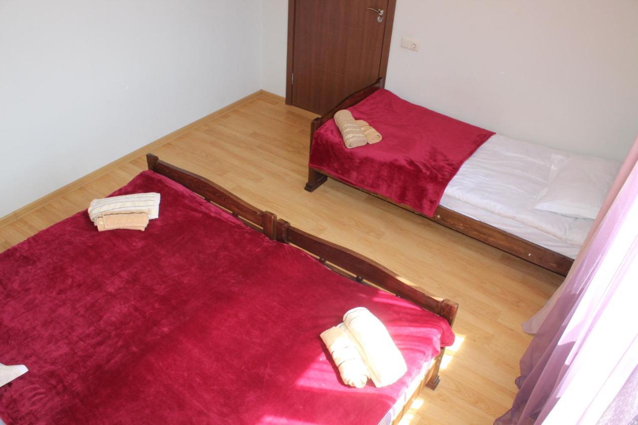 Mariana'S Guest House 梅斯蒂亚 外观 照片
