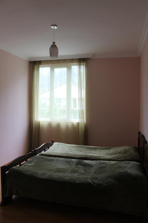 Mariana'S Guest House 梅斯蒂亚 外观 照片