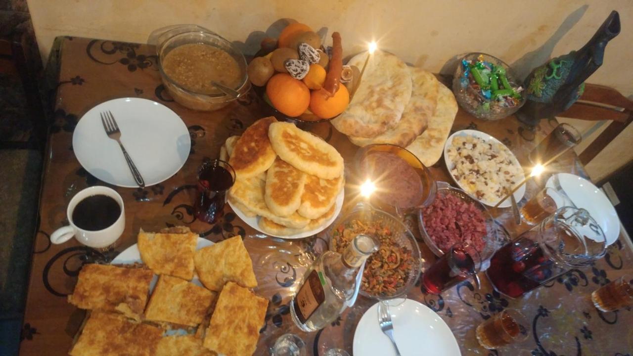 Mariana'S Guest House 梅斯蒂亚 外观 照片