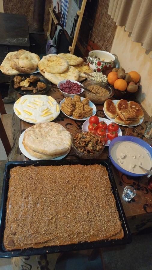 Mariana'S Guest House 梅斯蒂亚 外观 照片