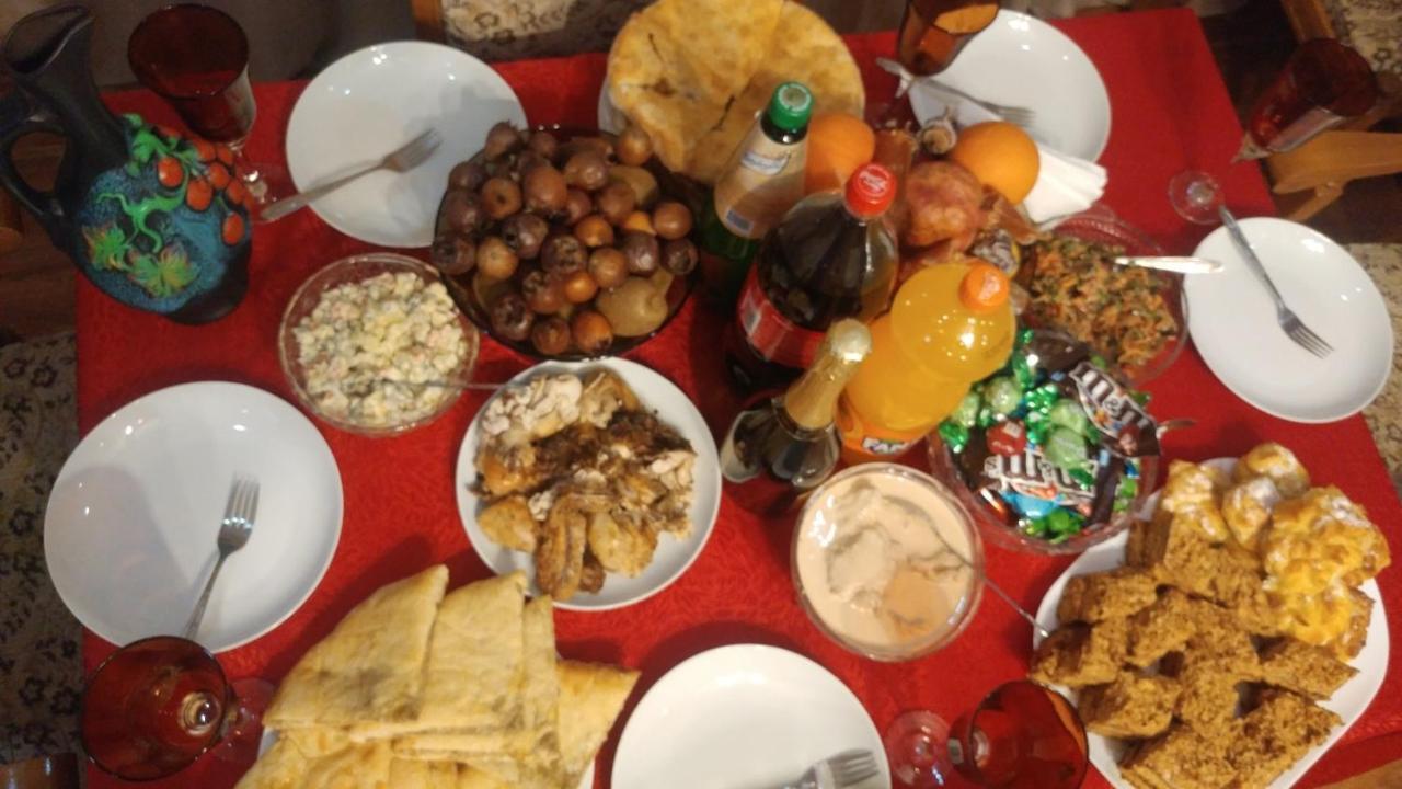 Mariana'S Guest House 梅斯蒂亚 外观 照片
