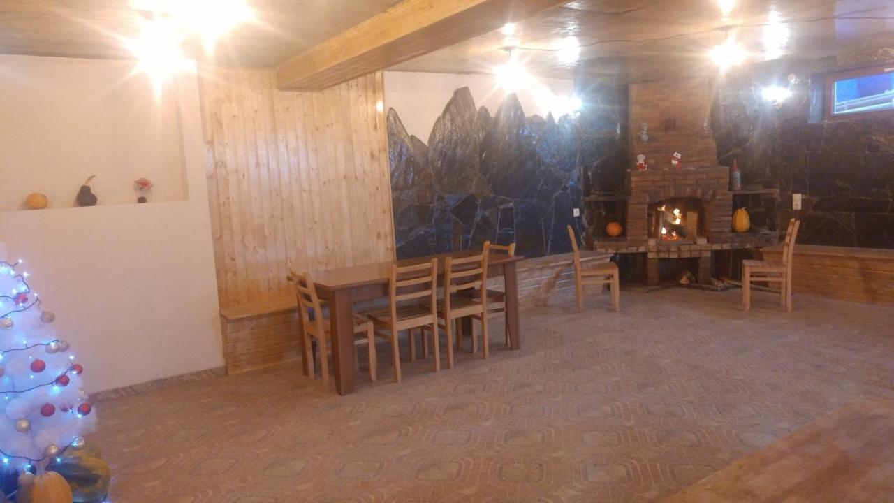 Mariana'S Guest House 梅斯蒂亚 外观 照片